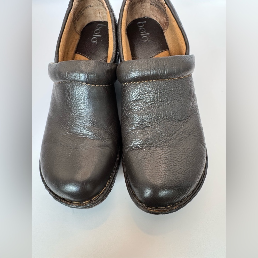 Bolo Womens Brown Leather Slip On Clog Mules Shoes Size 10 M